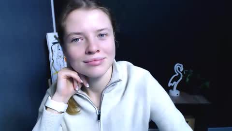 Olivia online show from November 20, 2:06 pm