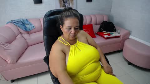 Penelope online show from January 11, 4:03 pm