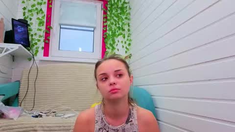 . online show from November 20, 6:35 am