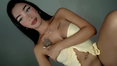 TRIXIE online show from January 19, 1:44 pm