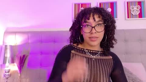 Missy Gainer online show from September 28, 4:18 am