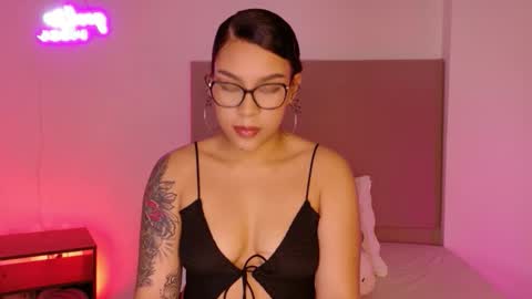 Missy Gainer online show from October 15, 11:27 pm