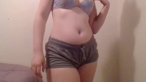 Snapshot of missylove2323 chatting on March 8, 5:59 am MissyLove2323 online show from March 8, 5:59 am