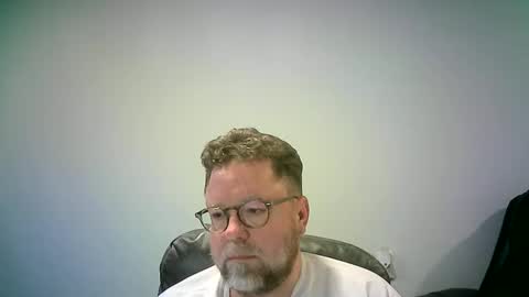 Mr. Happy online show from September 11, 7:08 am