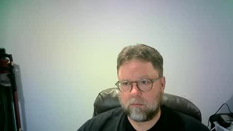 Mr. Happy online show from September 21, 5:09 am