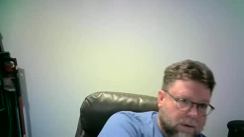 Mr. Happy online show from September 26, 5:33 am