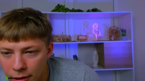 Snapshot of mister_vice chatting on September 13, 8:47 am mister_vice online show from September 13, 8:47 am