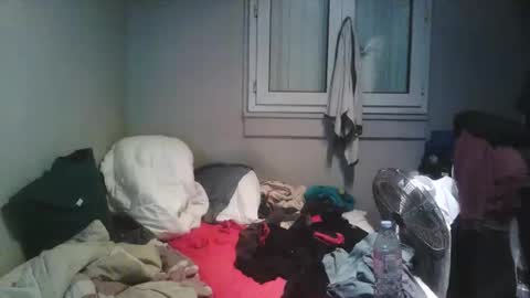 misterbelled online show from October 19, 12:00 am