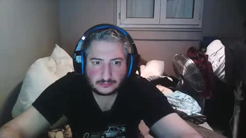 misterbelled online show from November 1, 9:11 am