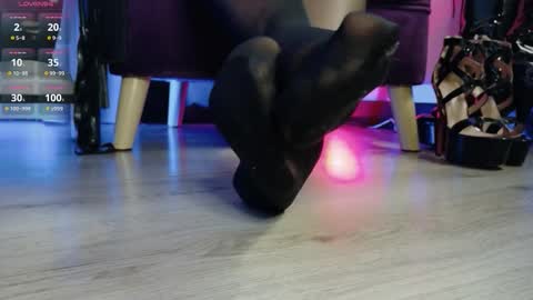 Jhadee online show from October 16, 11:44 am