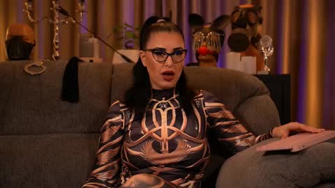 Mistress Kelly online show from September 29, 10:58 pm