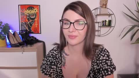 SANDY online show from January 3, 6:03 pm