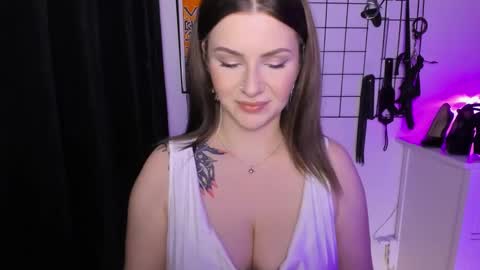 SANDY online show from February 26, 9:58 pm