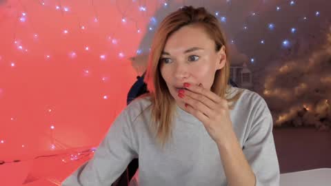 Snapshot of mistybarnes chatting on December 21, 11:44 am MistyBarnes NONUDE MODEL online show from December 21, 11:44 am