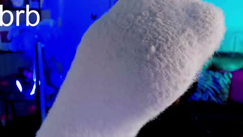 Snapshot of mistybarnes chatting on December 30, 10:32 am MistyBarnes NONUDE MODEL online show from December 30, 10:32 am