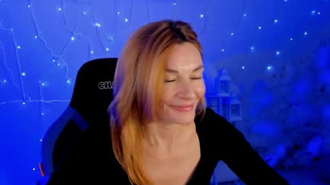 Snapshot of mistybarnes chatting on January 10, 11:22 am MistyBarnes NONUDE MODEL online show from January 10, 11:22 am