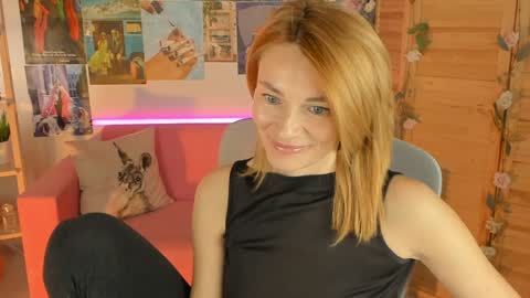 Snapshot of mistybarnes chatting on January 26, 12:33 pm MistyBarnes NONUDE MODEL online show from January 26, 12:33 pm