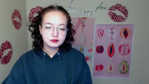 Aria online show from November 25, 7:08 am