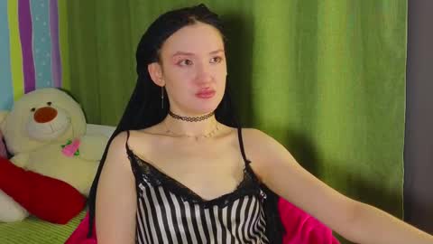 alice online show from March 9, 8:52 pm