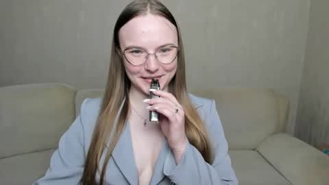 Miya online show from December 6, 8:29 pm