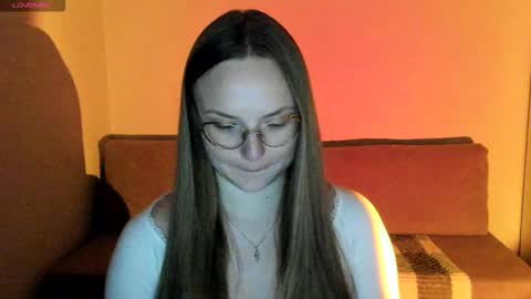 Miya online show from October 22, 3:56 pm