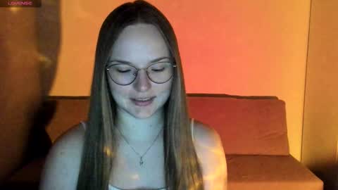 Miya online show from October 28, 5:59 pm