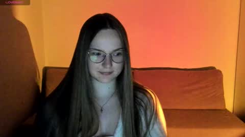 Miya online show from November 21, 8:40 pm