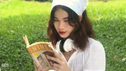 Miyakabebe online show from October 21, 9:59 pm