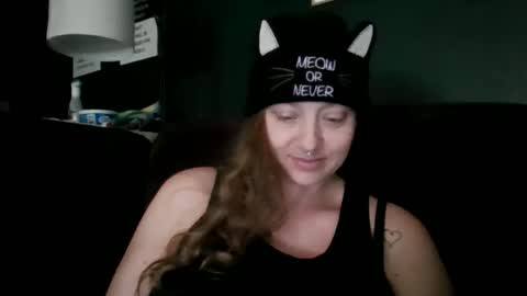 miztrezk online show from November 5, 3:45 pm