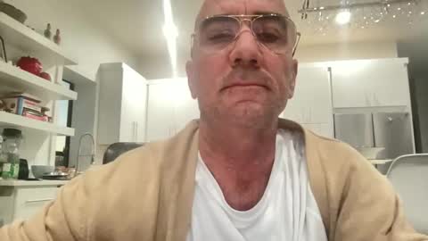 Snapshot of mjspel chatting on January 22, 12:16 am dirtymind online show from January 22, 12:16 am