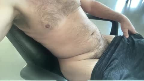 Snapshot of mjspel chatting on February 7, 6:24 pm dirtymind online show from February 7, 6:24 pm