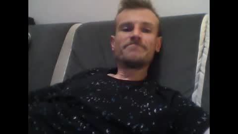 mkaaszmaar online show from December 22, 5:26 am