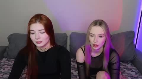 Snapshot of mmkakpoxyi22 chatting on March 6, 3:45 pm alice and ray online show from March 6, 3:45 pm