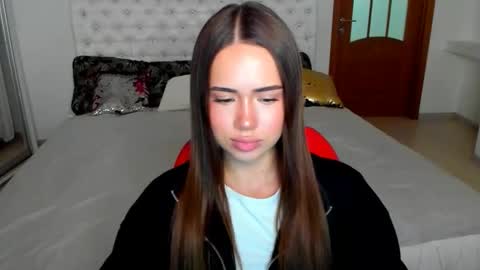 Beata online show from October 16, 3:57 pm