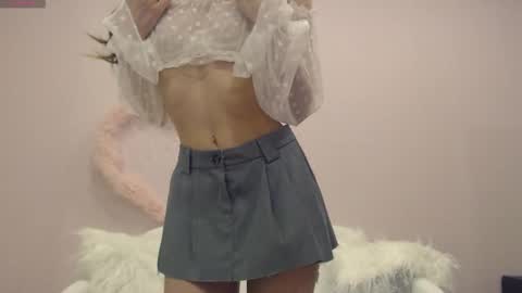 Snapshot of mmmeoww chatting on September 9, 5:12 pm Ariela online show from September 9, 5:12 pm