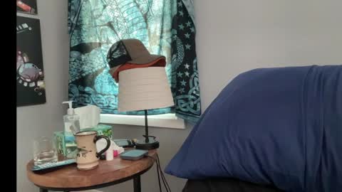 MNTuiLa online show from December 19, 4:57 pm