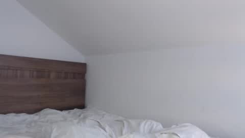 Mocha  BDAY JAN 13  online show from December 14, 7:18 am