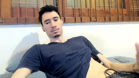 DigBreed online show from December 24, 2:01 pm