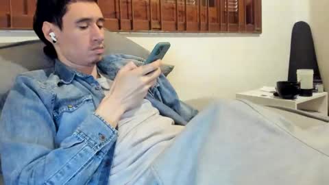 DigBreed online show from November 1, 7:27 pm