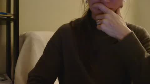 Aurora online show from November 21, 8:18 pm