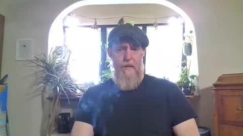 moeblick online show from February 19, 6:32 pm