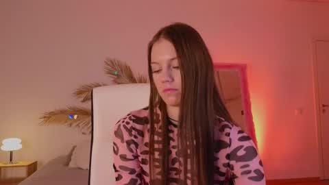 Molly online show from February 6, 1:27 am