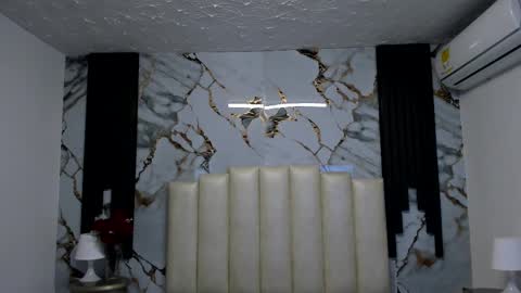 Hey Guys  Im Mollie online show from November 7, 12:16 pm