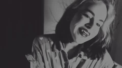 Molly Crow online show from January 21, 9:57 am