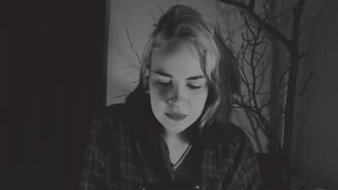 Molly Crow online show from January 21, 6:23 pm