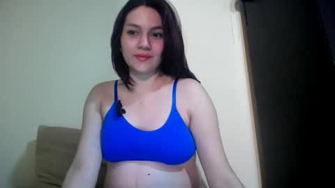 Molly online show from October 27, 6:23 pm