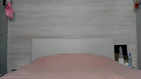 Snapshot of molly_hunt chatting on September 15, 2:55 am Molly Hunt online show from September 15, 2:55 am