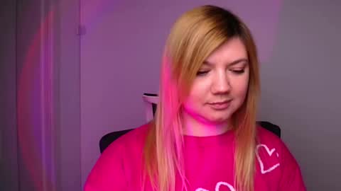 Snapshot of molly_moree chatting on January 16, 12:31 pm Molly online show from January 16, 12:31 pm