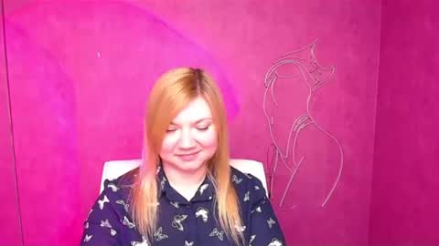 Snapshot of molly_moree chatting on March 3, 3:31 pm Molly online show from March 3, 3:31 pm