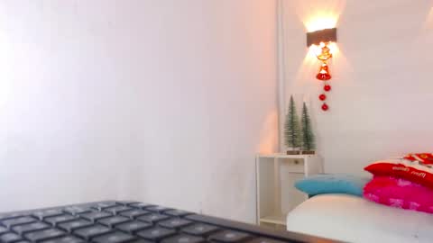 Snapshot of molly_spears chatting on December 29, 11:50 am Molly Spears online show from December 29, 11:50 am